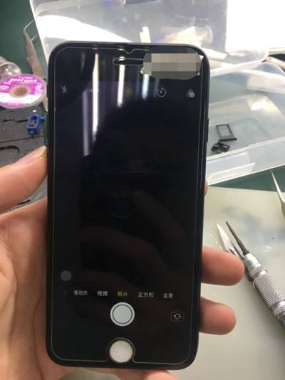 iPhone7手机进水导致前置摄像不能用维修
