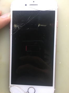 iPhone7手机不充电故障维修