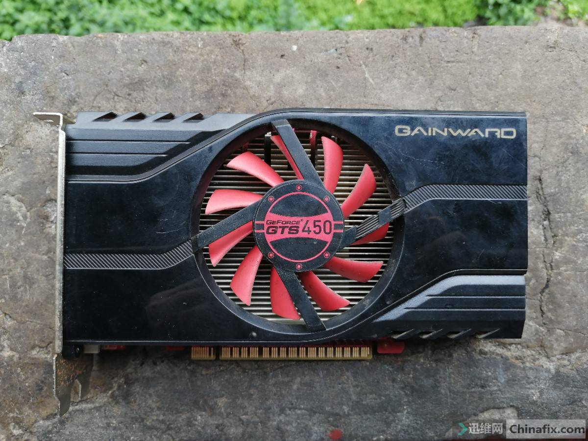 耕升gts450显卡不显示维修1例