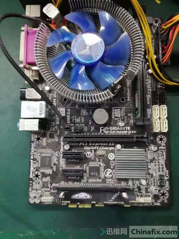 GA-B85M-D3V 2.0 ϵ ϵ