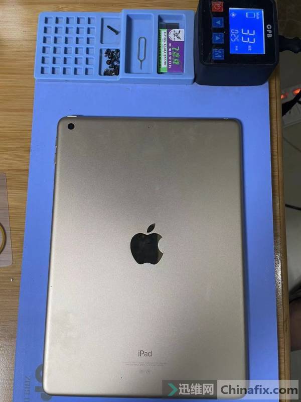 iPad5A1822άް