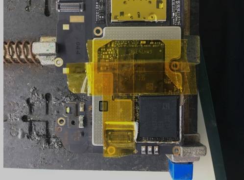 OPPO R9SPlus手机卡logo刷机不管用维修 图2