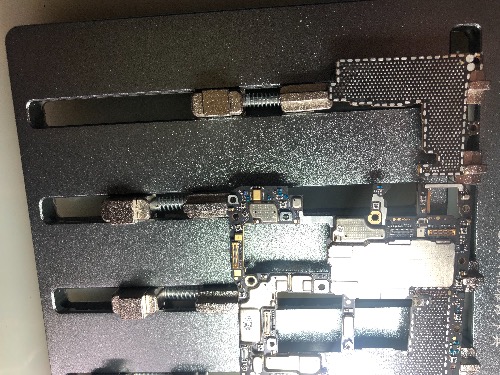 华为mate40pro5g主板弯曲艰难维修