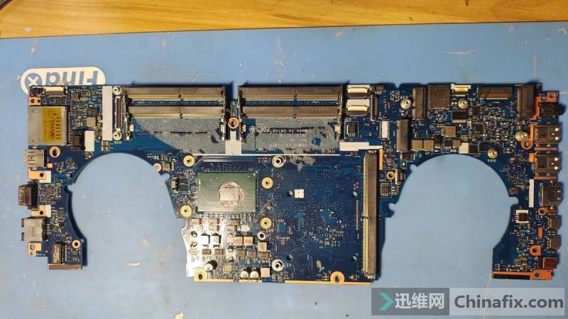 HP Zbook 15 G3 ·