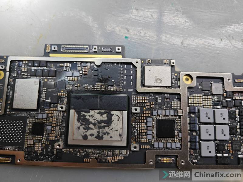 MacBook Air A2681