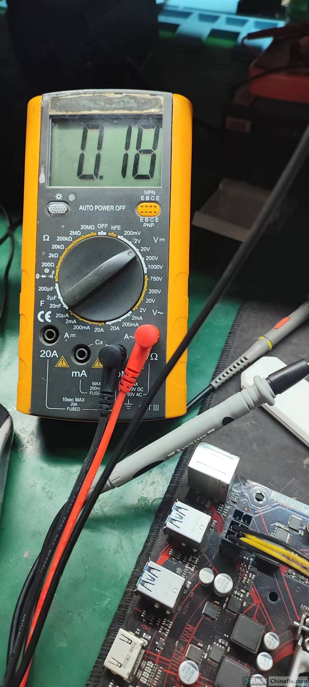 PQ2202 Gʱ0.18V.jpg