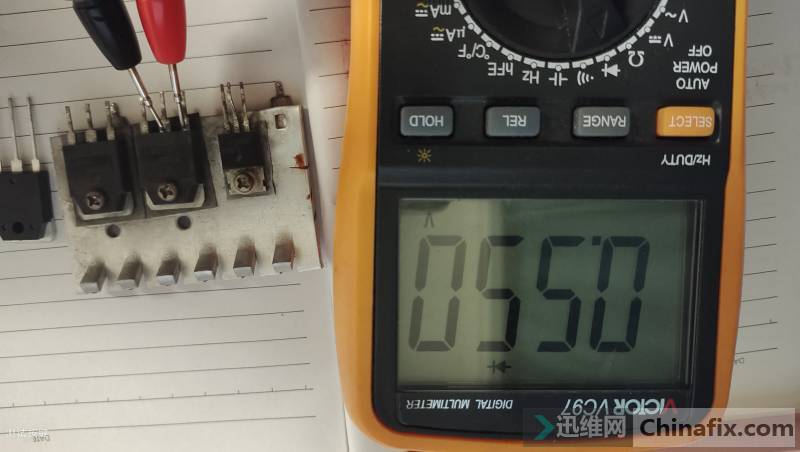 300W 侲ά 