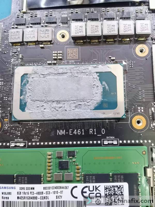 Y9000Xά