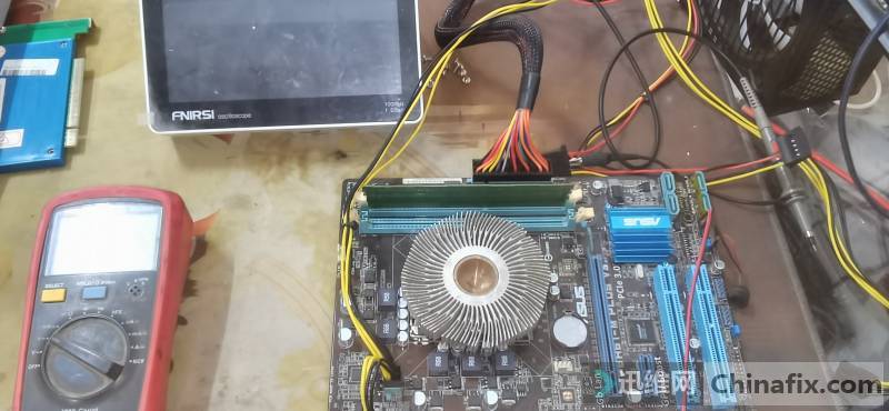 ػ廪˶P8H61-M-PLUS-V3ڴ߹޺Թά