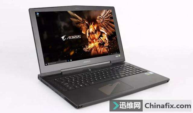 �¿��AORUS X5������i7-8850H+GTX1070��ɢ��ѹס�����ܱ뺷��