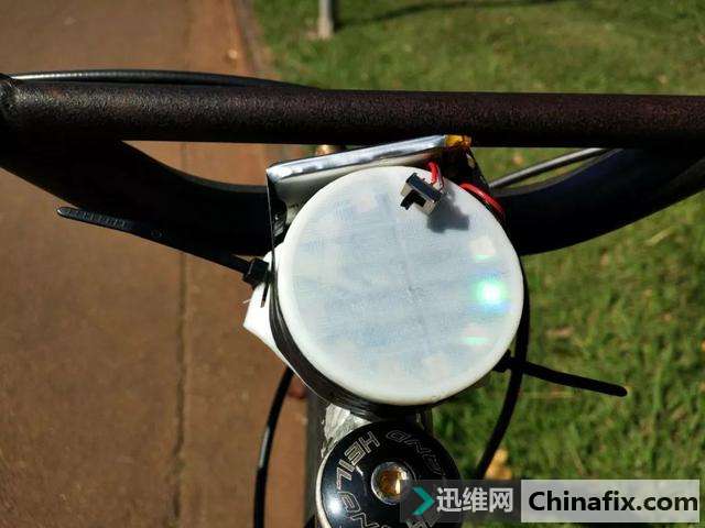 电子奇趣 · 自行车上的“车载导航”