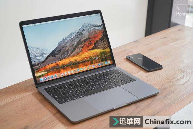 һ MacBook ᱻչزٵ 16 ӢĻ