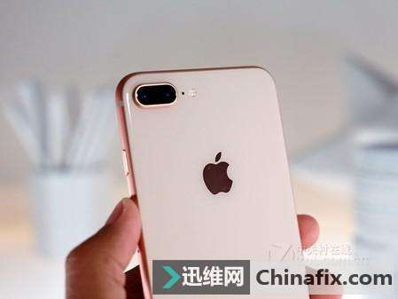 iPhoneֻ 8PlusöãѴ