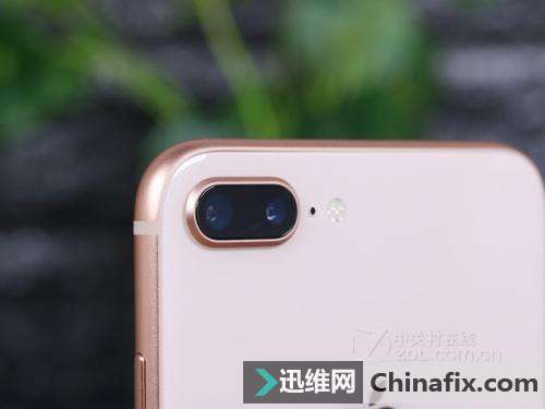 iPhoneֻ 8PlusöãѴ