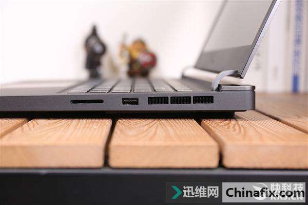 小米酷睿i7游戏本 103649tmljwi31d41xl7pl.jpg