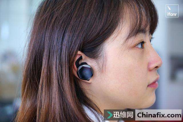 Buttons Air ���߶�������ͷ���͡�����滮�����۶����ĳ�����Ʒ